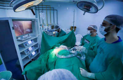 HGV realiza cirurgia torácica utilizando técnica menos invasiva